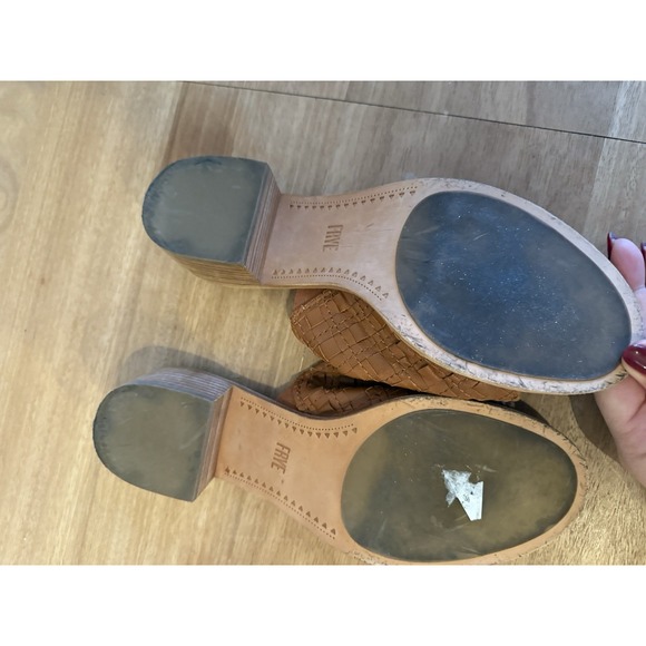 Frye Cindy Brown Woven Leather Mule Clogs – Women's Size 9 M - Picture 5 of 6